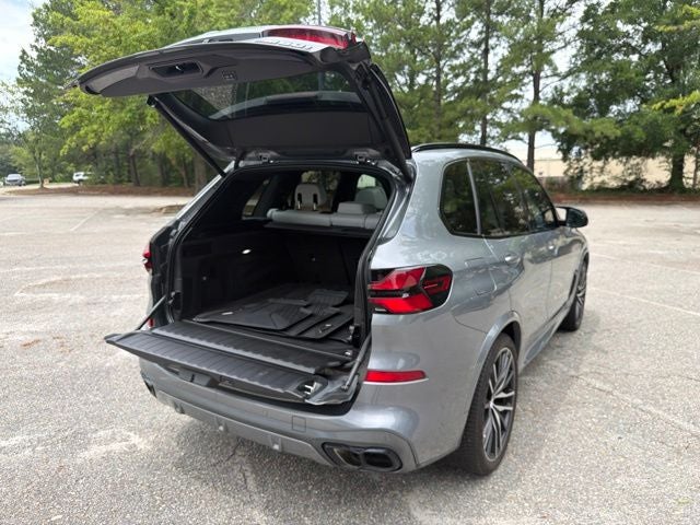 2024 BMW X5 M60i
