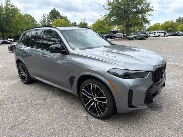 2024 BMW X5 M60i