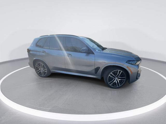 2024 BMW X5 M60i