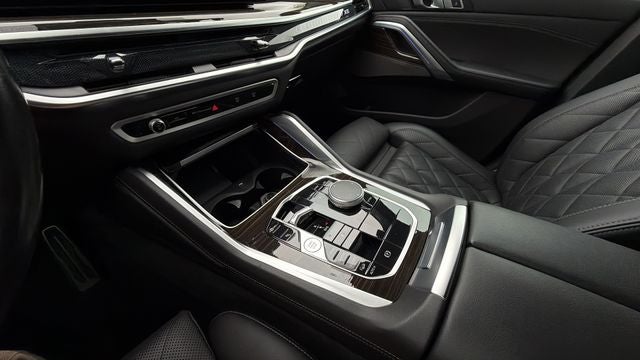 2024 BMW X6 xDrive40i