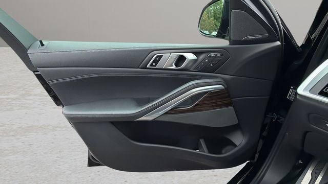 2024 BMW X6 xDrive40i
