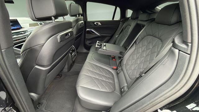 2024 BMW X6 xDrive40i