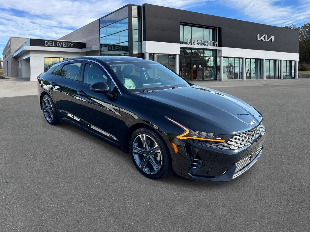 2022 Kia K5 EX