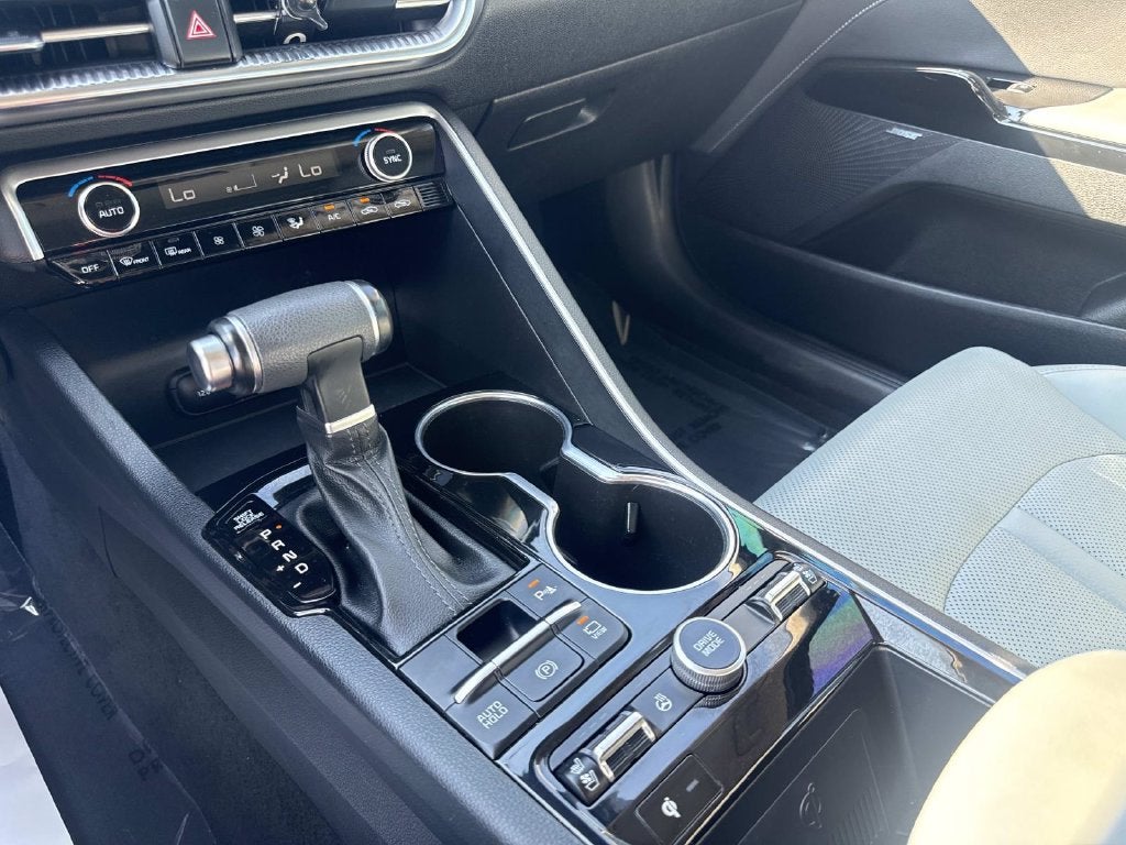 2022 Kia K5 EX