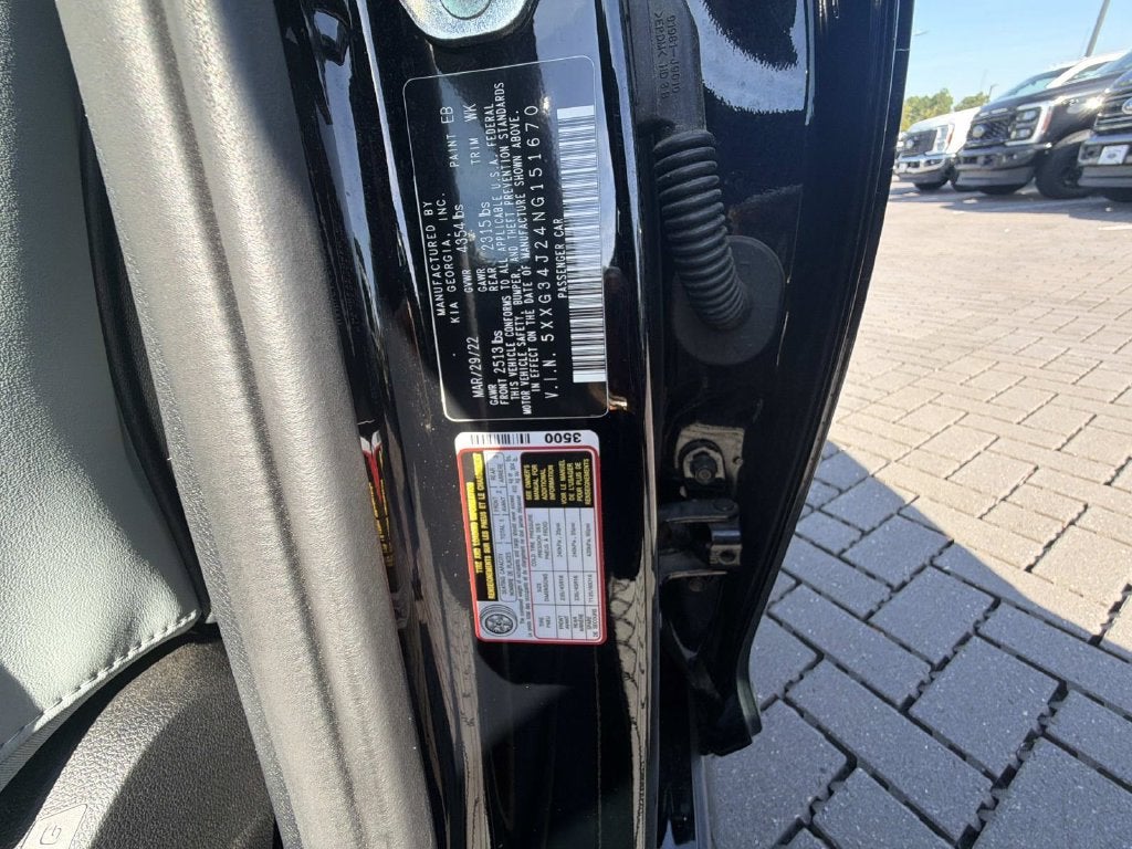 2022 Kia K5 EX