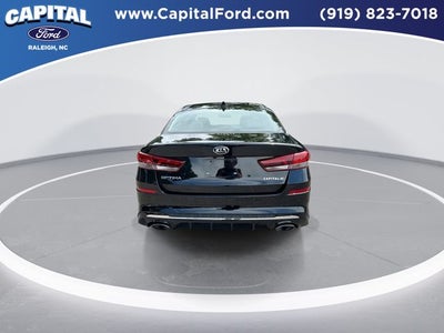 2020 Kia Optima SE
