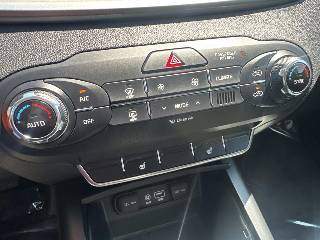 2017 Kia Sorento LX