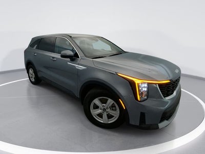 2025 Kia Sorento LX