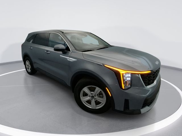 2025 Kia Sorento LX