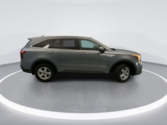 2025 Kia Sorento LX