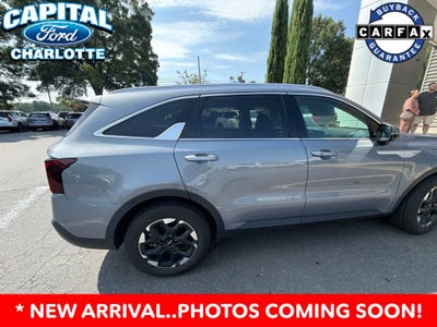 2024 Kia Sorento S