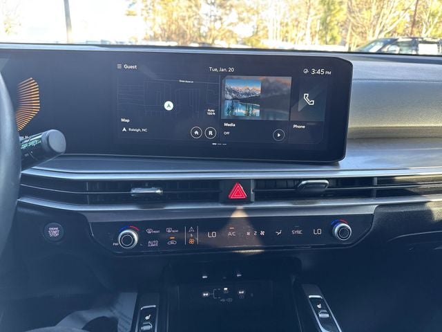 2024 Kia Sorento S