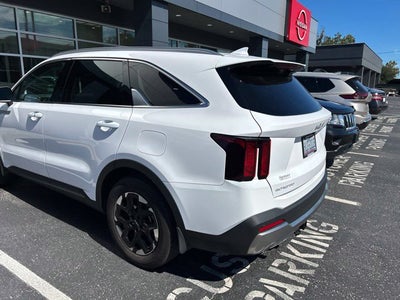 2025 Kia Sorento S