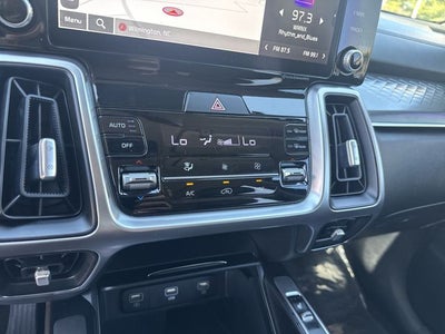 2022 Kia Sorento S