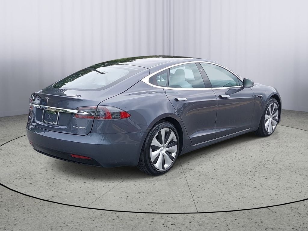 2021 Tesla Model S Long Range