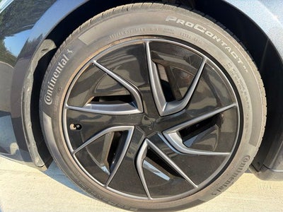 2026 Tesla Model S Base