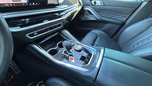 2025 BMW X6 M Base
