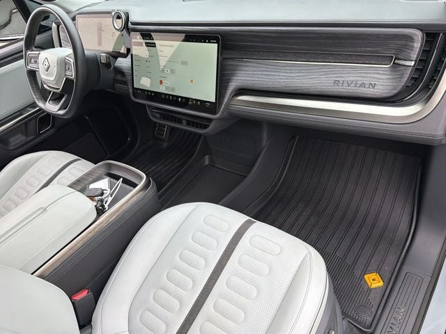 2022 Rivian R1T Adventure