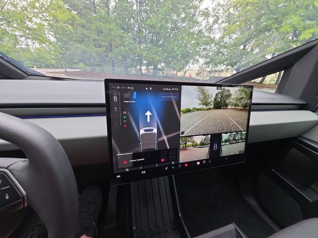 2025 Tesla Cybertruck Long Range