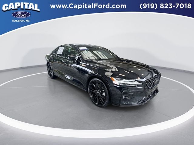2024 Volvo S60 B5 Plus Black Edition