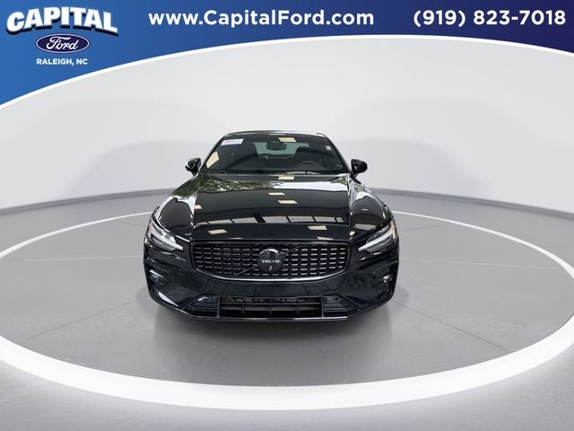 2024 Volvo S60 B5 Plus Black Edition