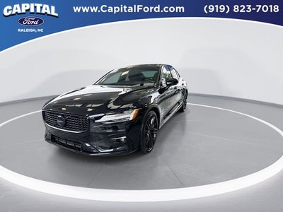 2024 Volvo S60 B5 Plus Black Edition
