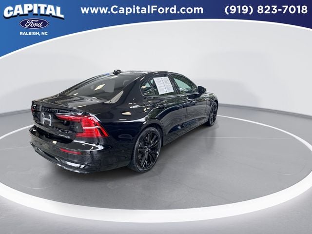 2024 Volvo S60 B5 Plus Black Edition