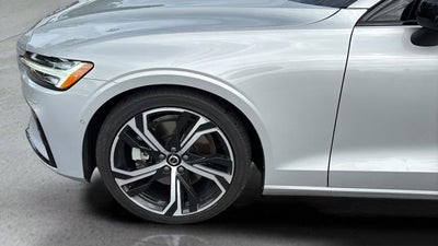 2024 Volvo S60 Ultimate