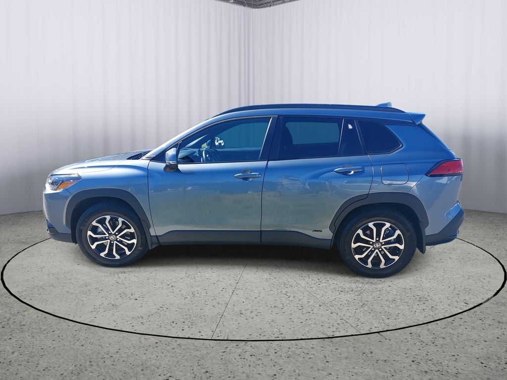 2023 Toyota Corolla Cross Hybrid SE