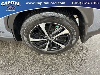 2024 Toyota Corolla Cross Hybrid XSE