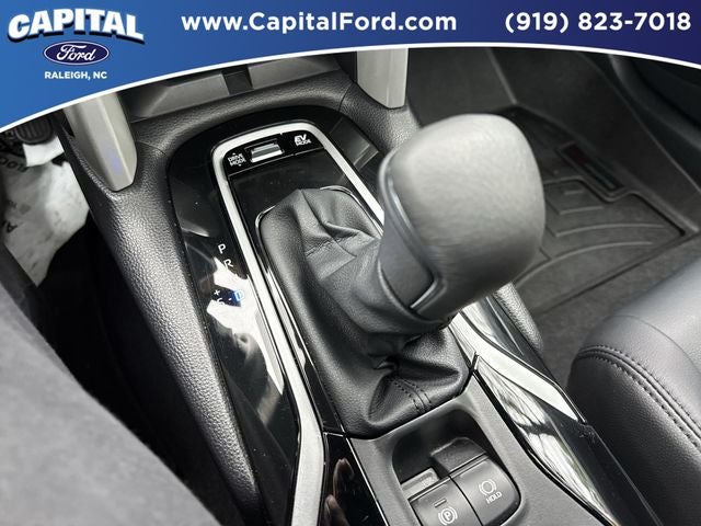 2024 Toyota Corolla Cross Hybrid XSE