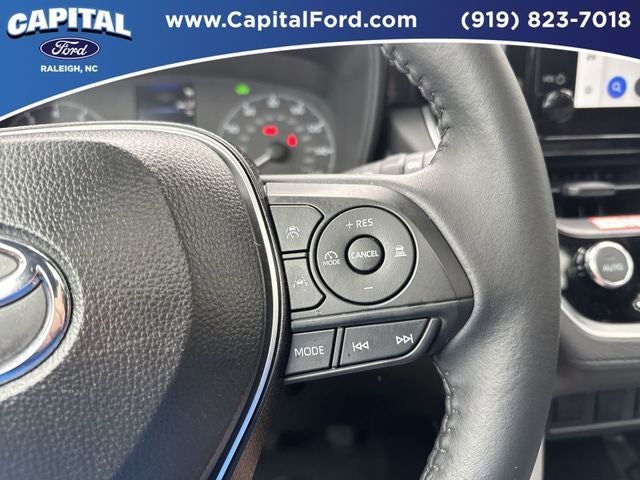 2025 Toyota Corolla Cross Hybrid SE