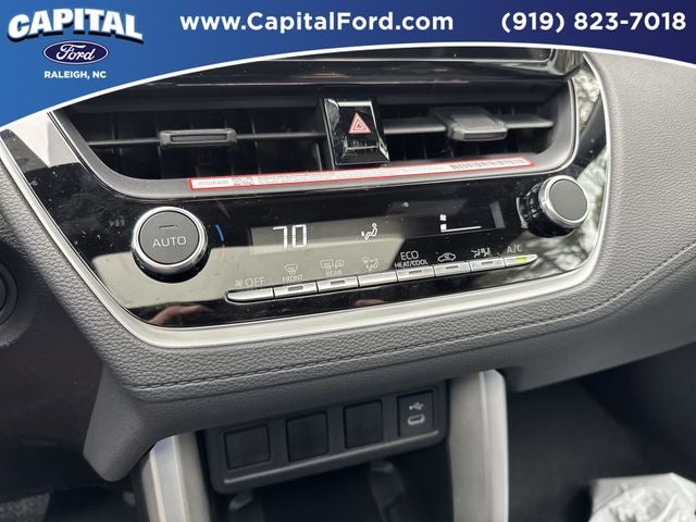 2025 Toyota Corolla Cross Hybrid SE