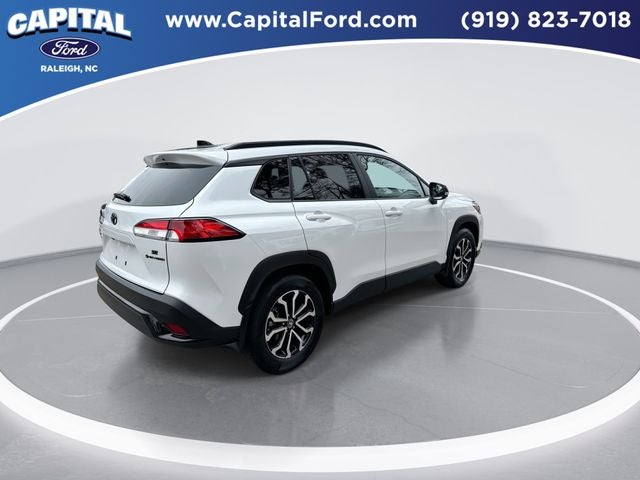 2025 Toyota Corolla Cross Hybrid SE