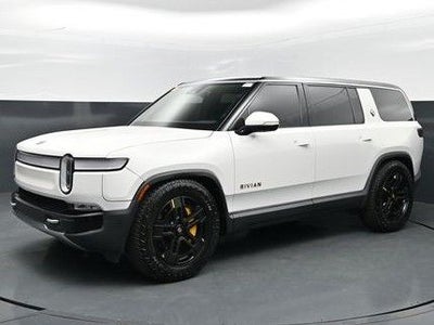 2023 Rivian R1S Adventure