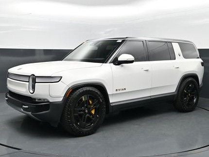 2023 Rivian R1S Adventure