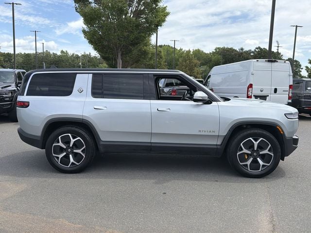 2024 Rivian R1S Adventure