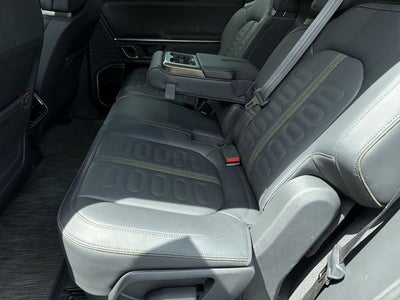 2024 Rivian R1S Adventure