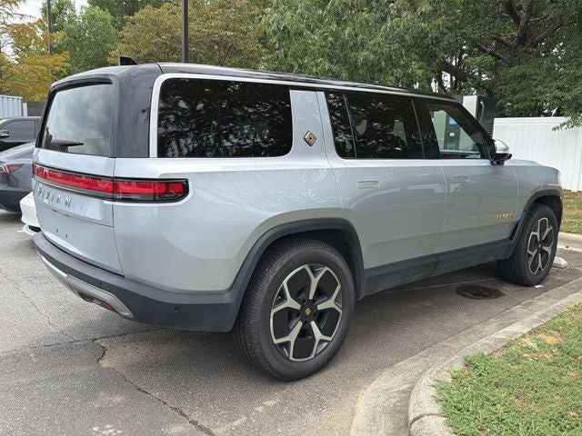 2024 Rivian R1S Adventure