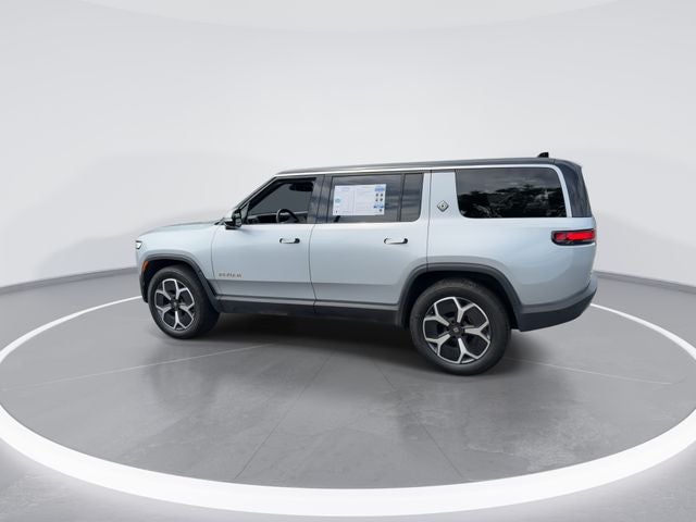 2024 Rivian R1S Adventure