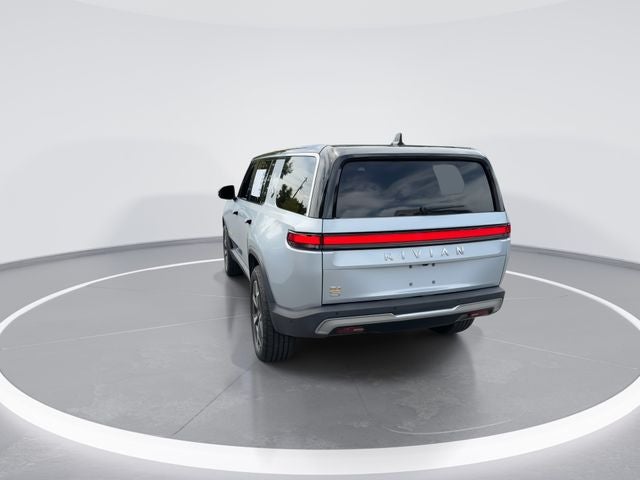 2024 Rivian R1S Adventure