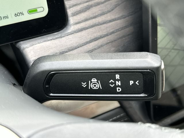 2024 Rivian R1S Adventure