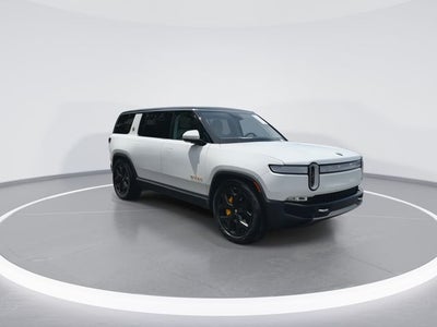 2024 Rivian R1S Adventure