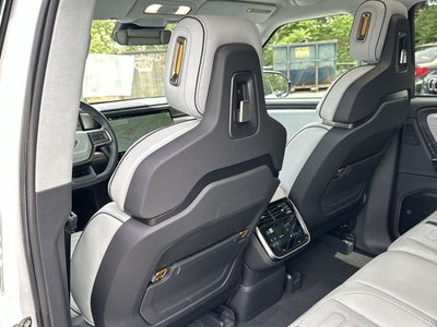 2024 Rivian R1S Adventure
