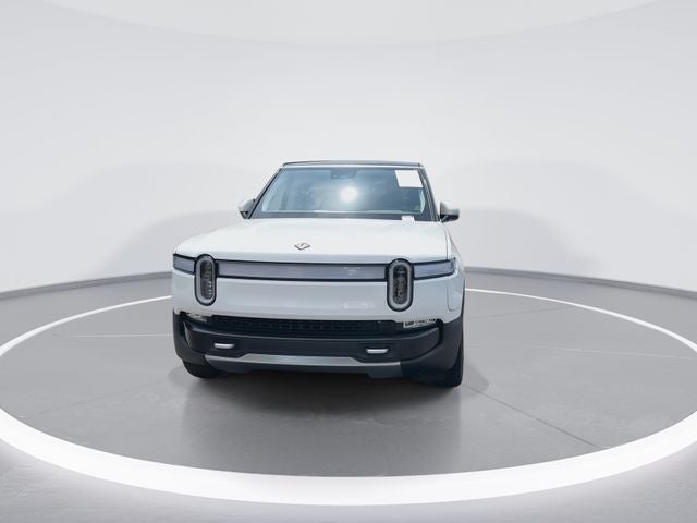 2024 Rivian R1S Adventure