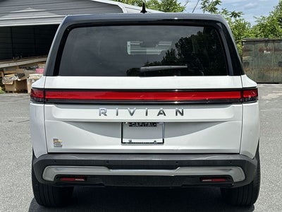 2024 Rivian R1S Adventure