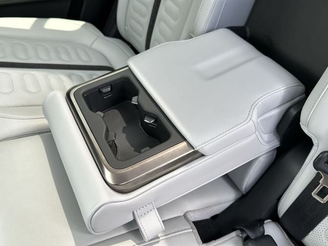 2024 Rivian R1S Adventure