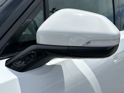 2024 Rivian R1S Adventure