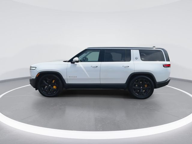 2024 Rivian R1S Adventure