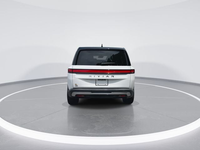 2024 Rivian R1S Adventure